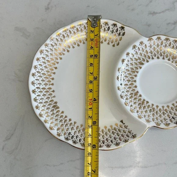 Queen Anne Bone China Snack Set Gold Filigree Teacup Tray England Vtg Tea Party - Picture 6 of 15